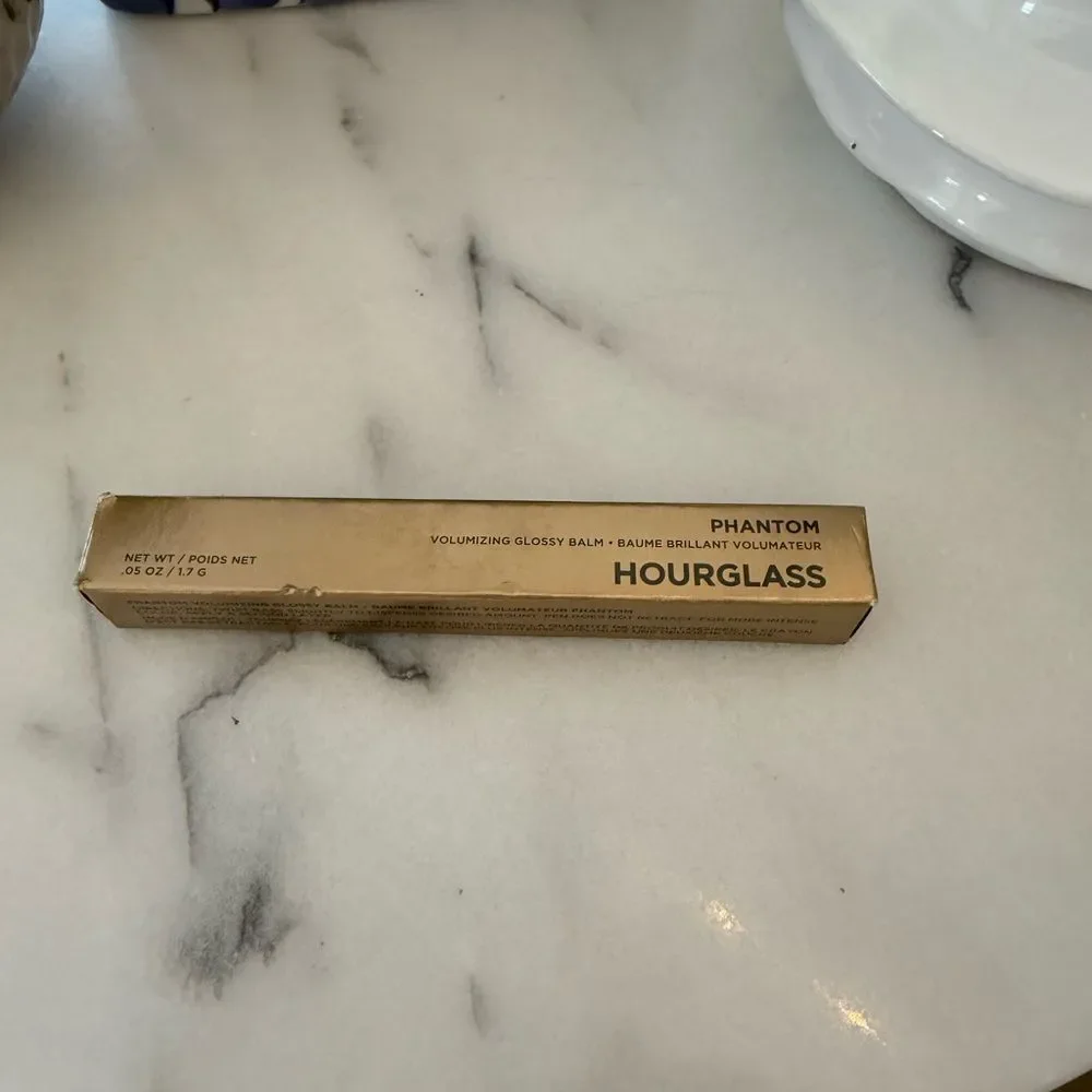 Hourglass Glassy Balm in Sense